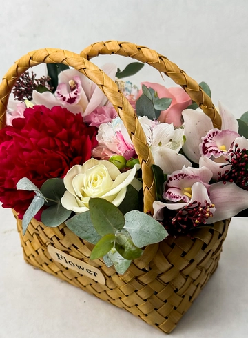 Бордовый шик1 от интернет-магазина цветов в 